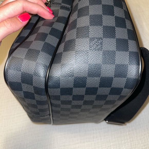 Louis Vuitton Michael backpack - Picture 9 of 12